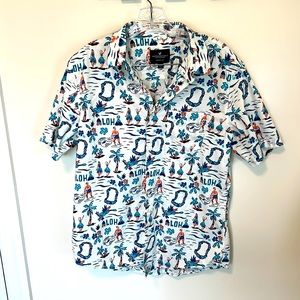 American Eagle Outfitters Men’s Seriously Soft Aloha Hawaiian Shirt / Size M